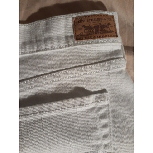 LEVI'S 515 Denim Shorts White 8 m  Jean Shorts classic casual summer Levi's - Picture 4 of 8